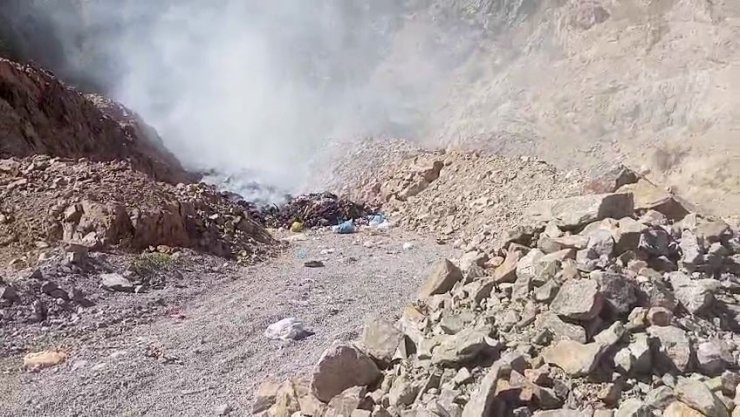 İspir’de çöp skandalı