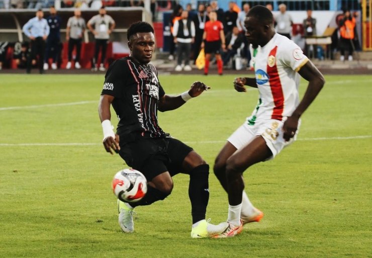 Trendyol 1. Lig: Vanspor FK: 3 - Amed Sportif Faaliyetler: 0