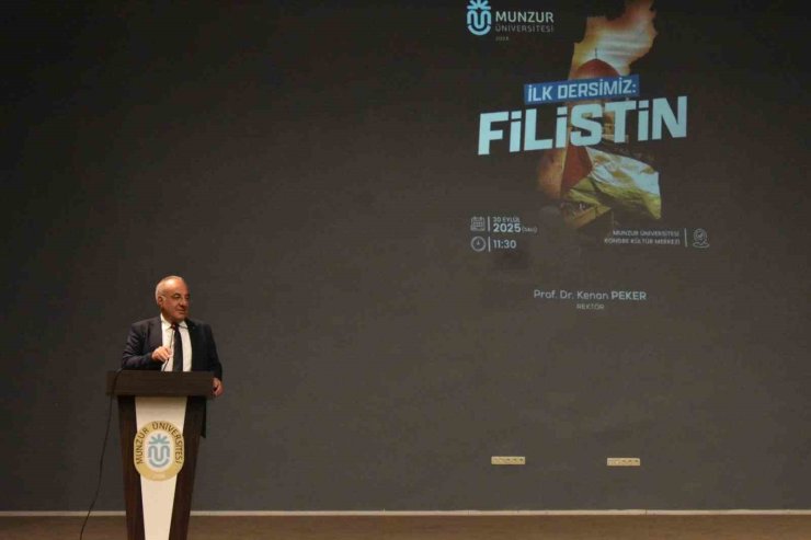 Rektör Peker: "İnsanlık ağır bir sınav veriyor. Gazze’de çocuklar, gençler, kadınlar ve yaşlılar ölüyor"