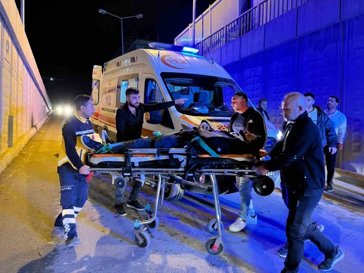 Malatya’da alt geçitte motosiklet kazası: 2 yaralı