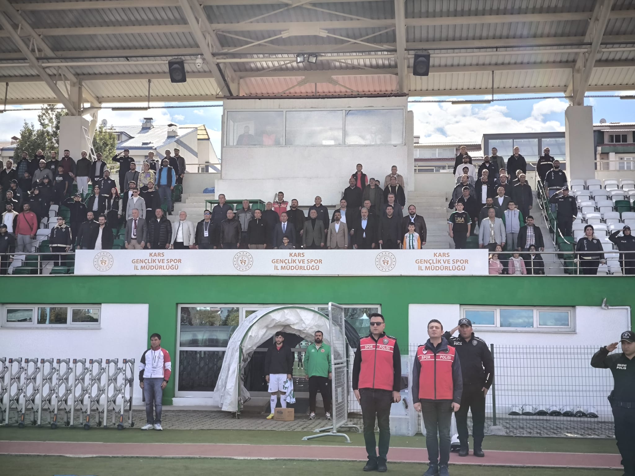 1261dbb4-5fdc-4183-afcc-7f79670da251.jpg