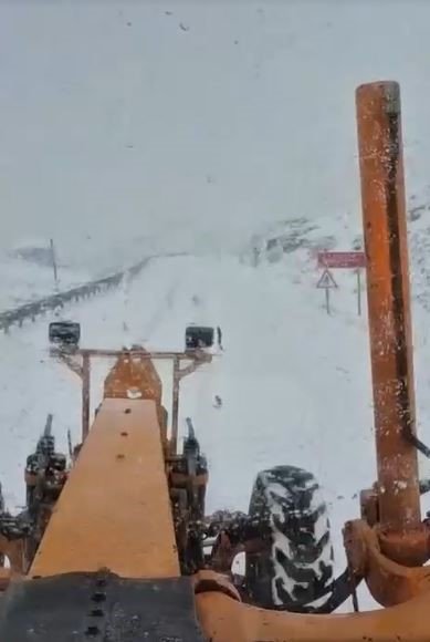 Ardahan’ın yüksek kesimleri beyaza büründü