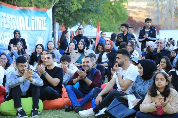 Elazığ’da Gençlik Festivali coşkusu