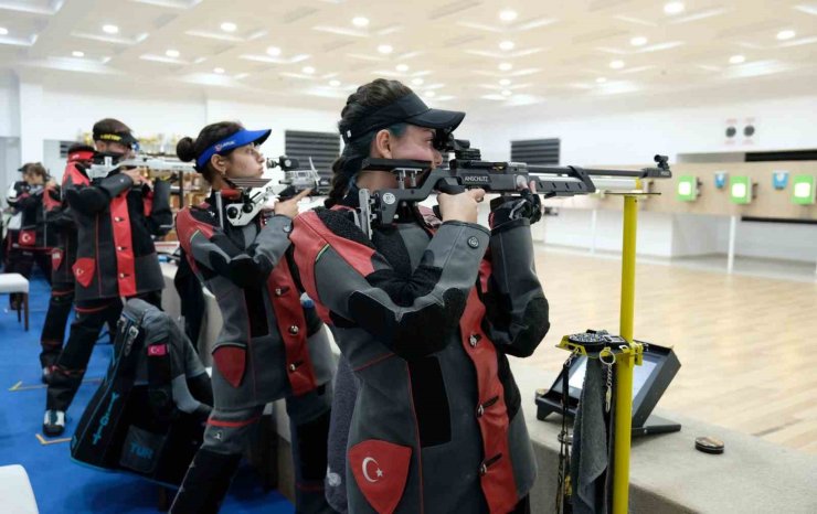 Erzincan’da atıcılık il birinciliği müsabakaları yapıldı