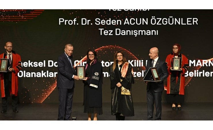 ETÜ’lü akademisyene Cumhurbaşkanı Erdoğan’dan üstün başarı ödülü