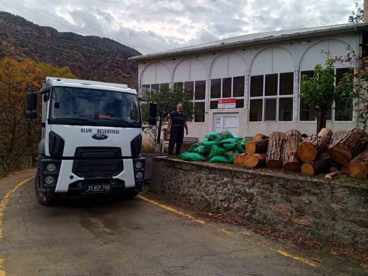 Olur Belediyesi’nden camilere kışlık kömür desteği