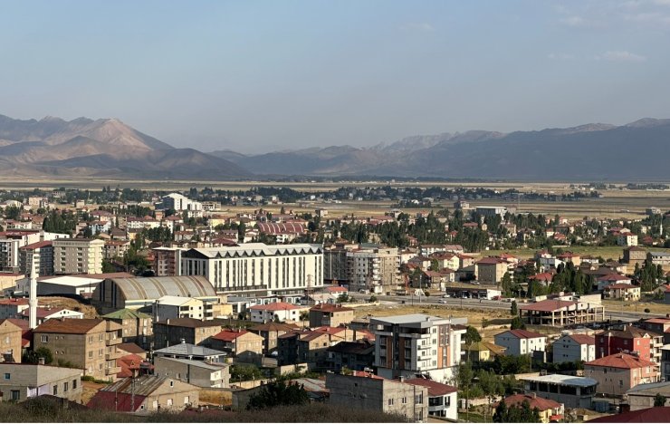 Hakkari’ye 67 yeni hekim kadrosu tahsis edildi