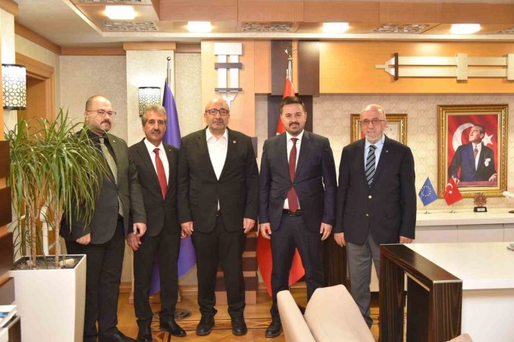 Başkan Dumandağ, "Amacımız Elazığ’ı, Türkiye genelinde de tarım ve hayvancılığın öncü şehirlerinden biri haline getirmektir"