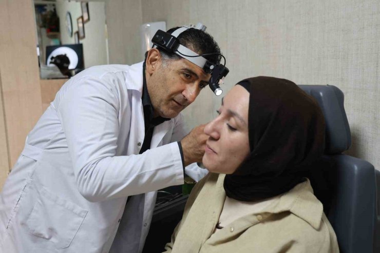 KBB Uzmanı Özbay: "Mevsim geçişlerinde üst solunum yolu enfeksiyonları diğer mevsimlere göre biraz daha sık görülmektedir"