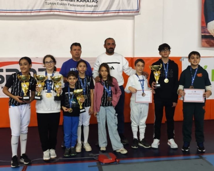 Elazığ Gençlik ve Spor Kulübü’nden 5 şampiyonluk, 11 madalya