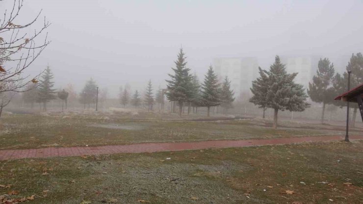Bitlis’te sis ulaşımı olumsuz etkiledi