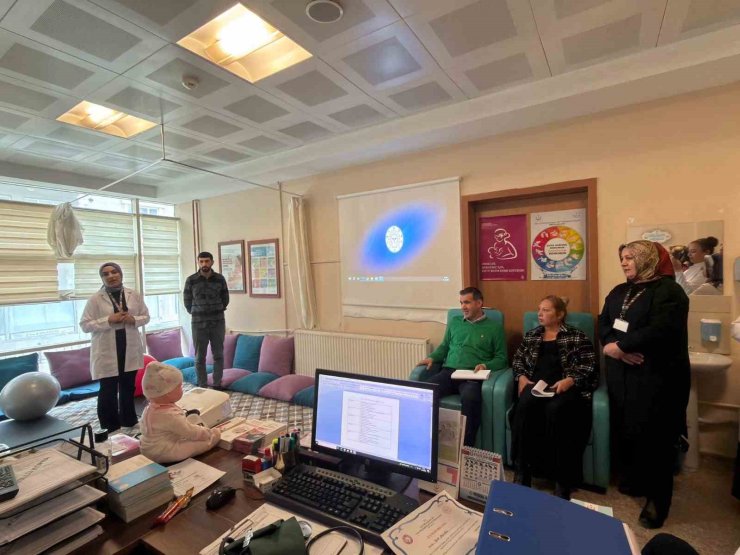 Muradiye Devlet Hastanesi "Anne Dostu Hastane" unvanı aldı