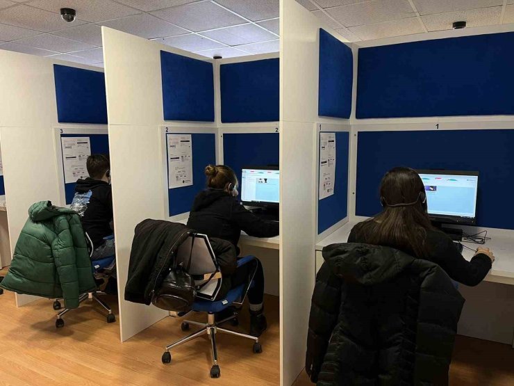 Uluslararası dil sınavları Erzurum’da başarıyla uygulanıyor