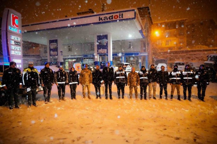 Vali Çelik’ten yeni yıl ziyaretleri