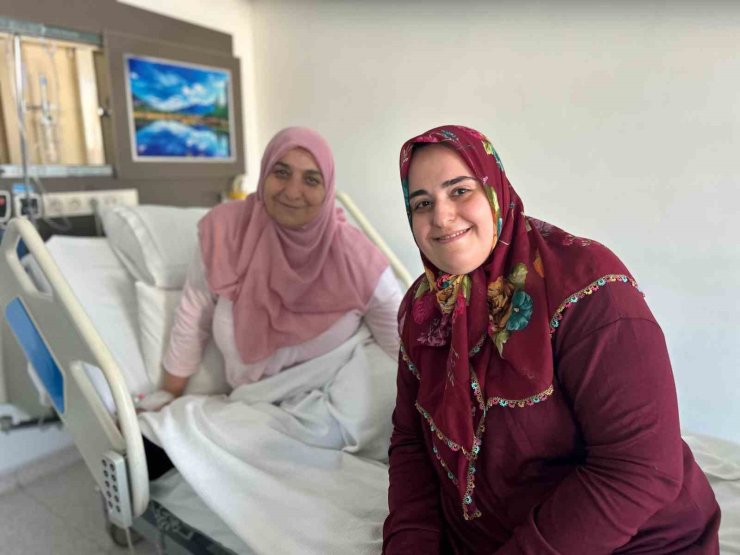 Gebelikte fark edilen şah damarı tümörü Van’da başarıyla alındı