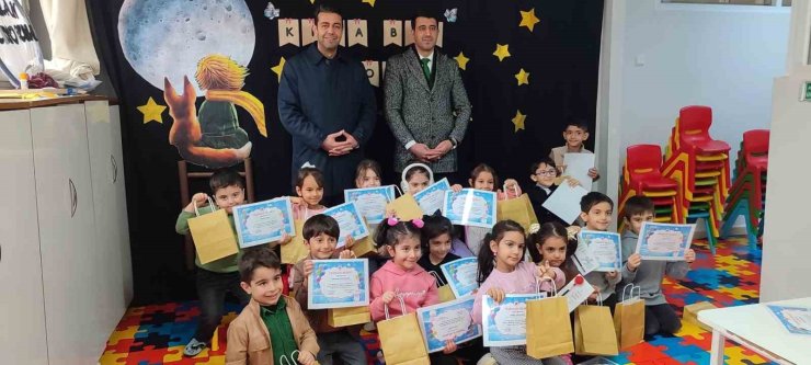 Kovancılar Müftüsü Çavaş, öğrencilerle bir araya geldi