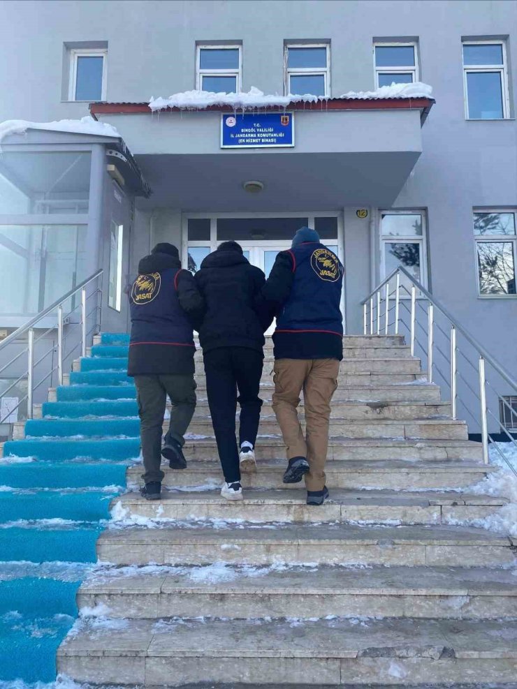 Bingöl’de kesinleşmiş hapis cezası bulunan 6 şüpheli tutuklandı