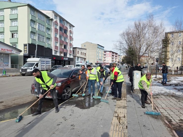 Başkan Demir’den temizlik çağrısı; "Ardahan hepimizin"