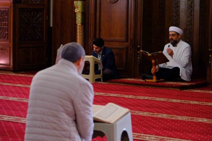 Van’da asırlık mukabele geleneği manevi atmosferde devam ediyor