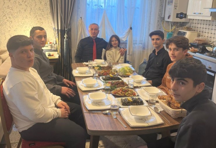 Ağrı Milli Eğitim Müdürü Kökrek’ten öğrencilere iftar