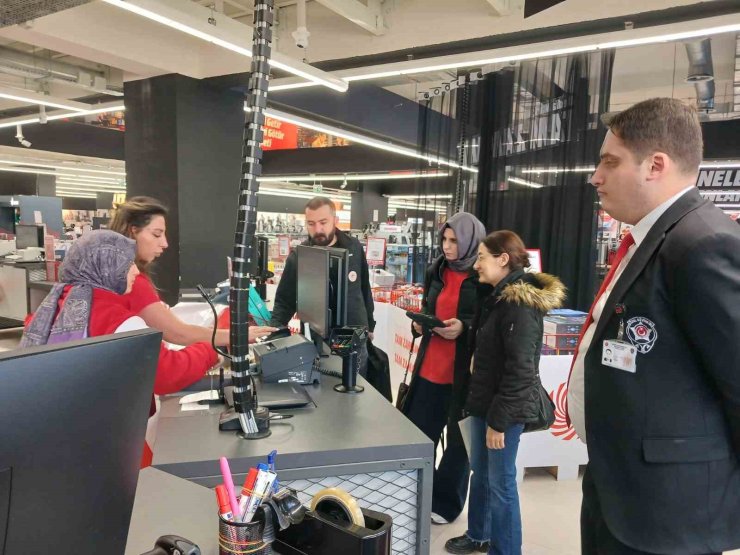 Elazığ’da market ve işletmelere poşet denetimi