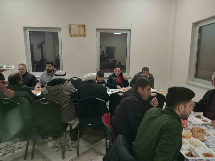 Karadenizliler Van’da geleneksel iftarda buluştu