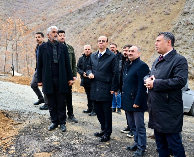 Başkan Geçit, hayvan bakımevi ve doğal yaşam alanında incelemelerde bulundu