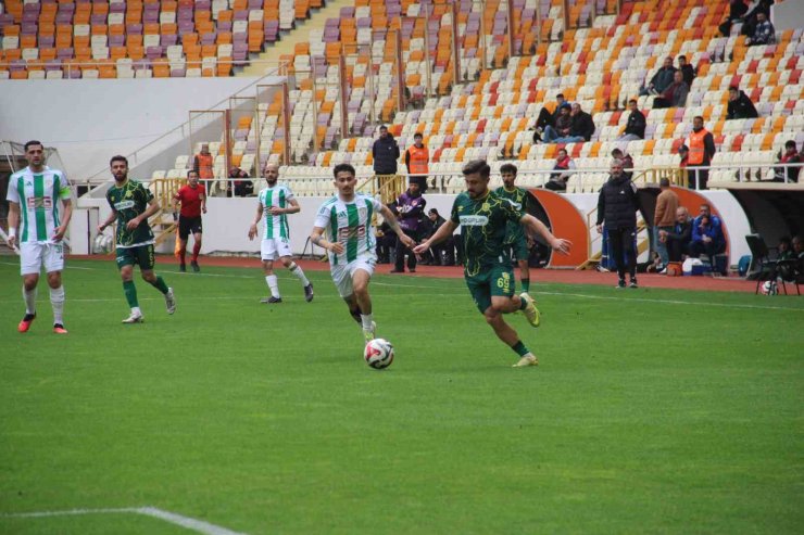TFF 3. Lig: Malatya Yeşilyurtspor: 3 - Osmaniyespor: 2