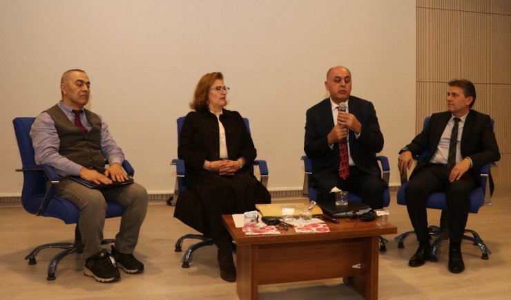 "Maziden İstikbale Oltu" paneli düzenlendi