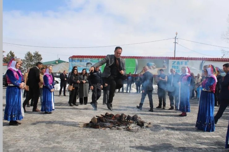 Hamur’da nevruz coşkusu