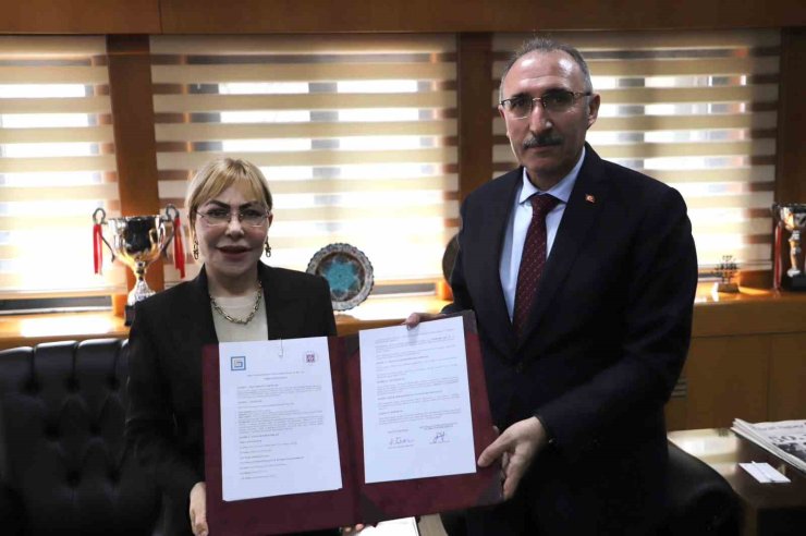 FÜ ile SEZA Çimento arasında protokol