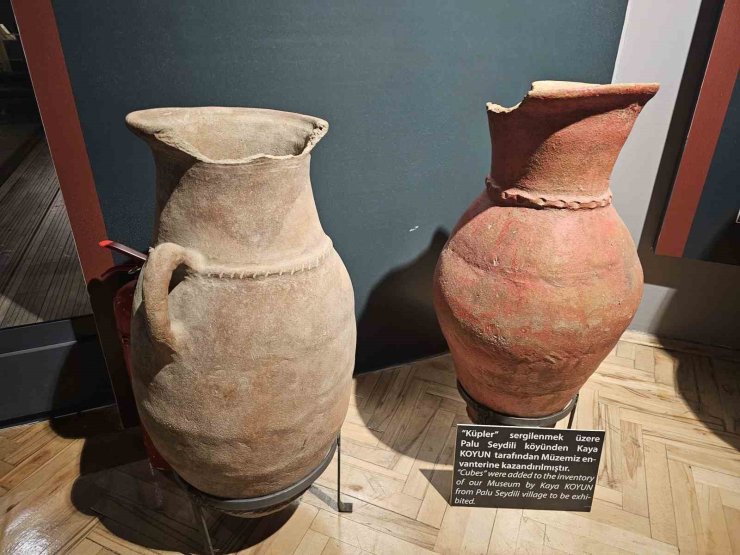 Elazığ asırlık küpler geçmişe ışık tutuyor