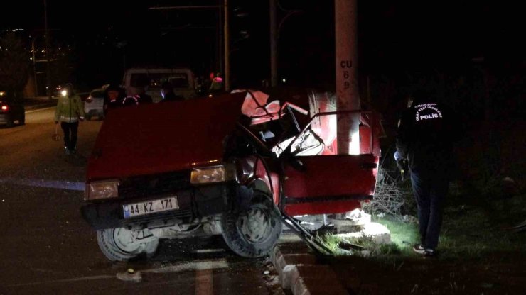 Malatya’da üç aracın karıştığı kazada 2 kişi yaralandı