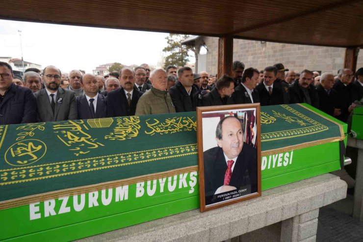 Gazeteci Feridun Fazıl Özsoy dualarla son yolculuğuna uğurlandı