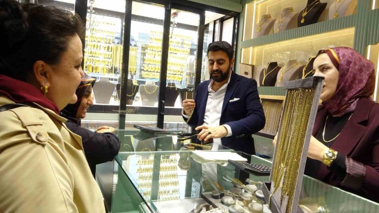 Malatya’da yeni çarşıda kepenkler açılıyor