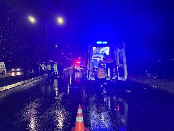 Erzincan’da bisiklet sürücüsü trafik kazasında hayatını kaybetti