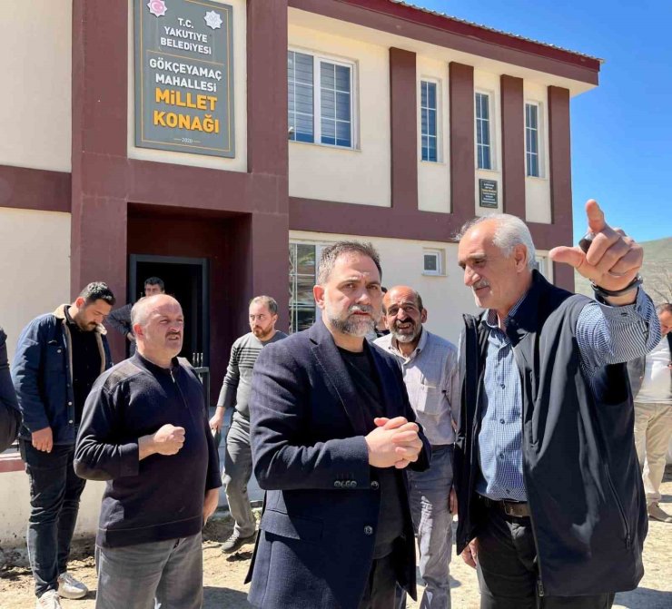 Başkan Uçar sahada, talepler yerinde dinleniyor