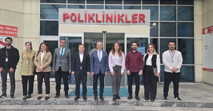 Tekin, Kemah Devlet Hastanesi’nde çalışmaları inceledi