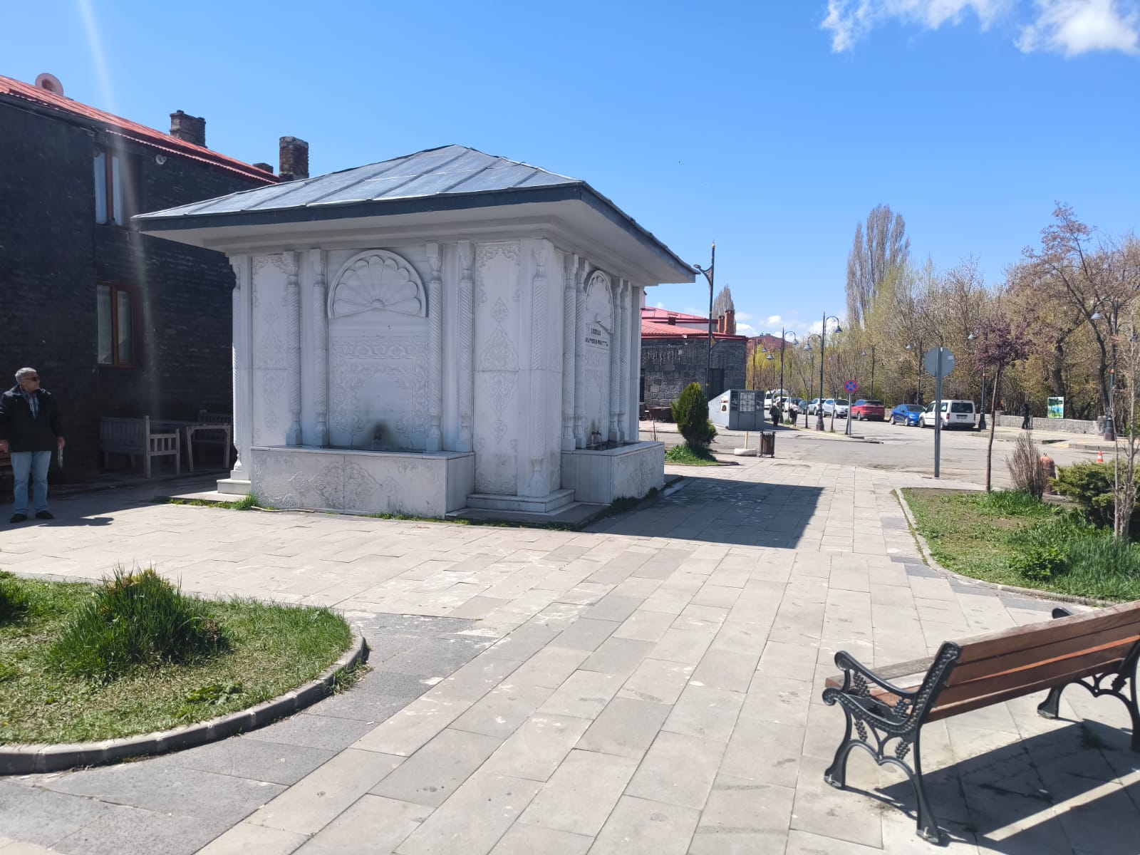 2b4fe7df-3e5a-4007-87aa-6d94592d601f.jpg