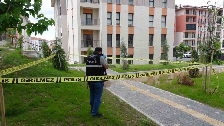Malatya’da site içerisinde hareketsiz bulunan şahıs hayatını kaybetti