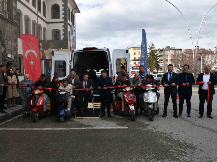 Yakutiye Belediyesi’nden engelli vatandaşlara ulaşım desteği