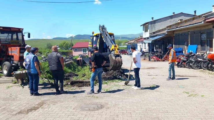 İlçede doğalgaz altyapı çalışmaları devam ediyor