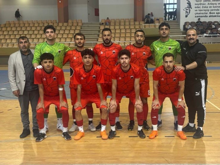 Battalgazi Belediyespor şampiyonluk yolunda
