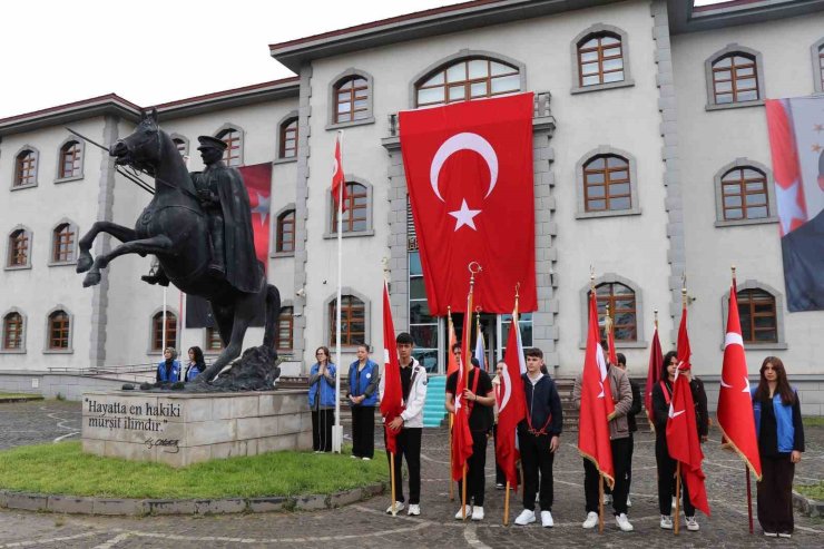 Oltu’da 19 Mayıs coşkusu
