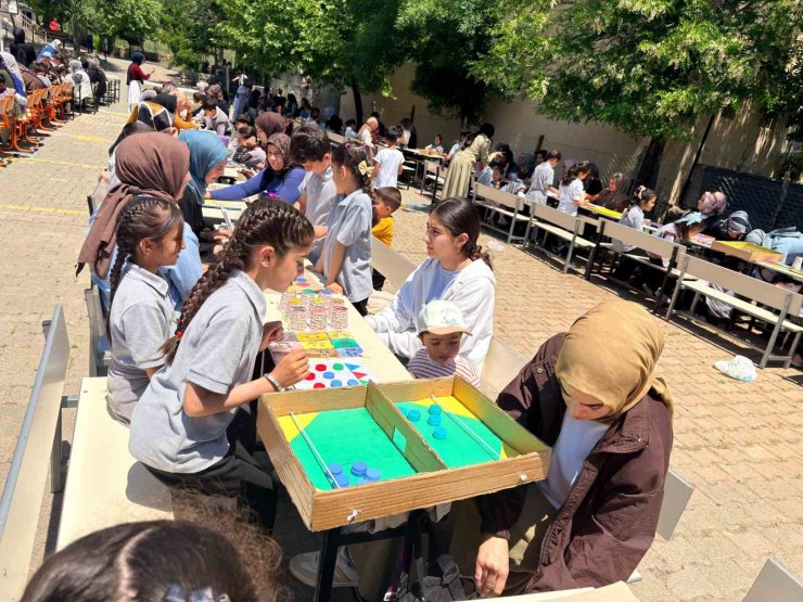 Erimli’de akıl ve zeka oyunları turnuvası düzenlendi