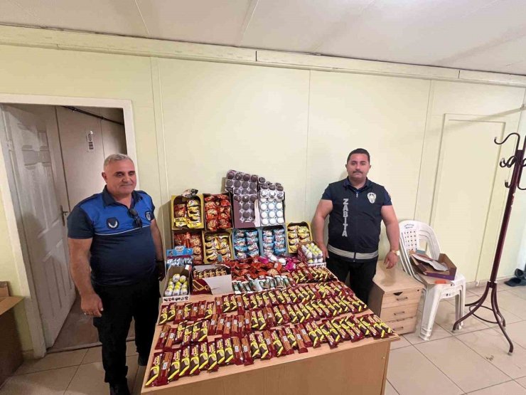 Battalgazi’de market denetimlerinde tarihi geçmiş ürünlere el konuldu