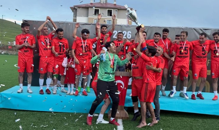 Tekman’da futbol şöleni: 2026 Mustafa Çiftçi sezonu şampiyonu Hürriyetspor oldu