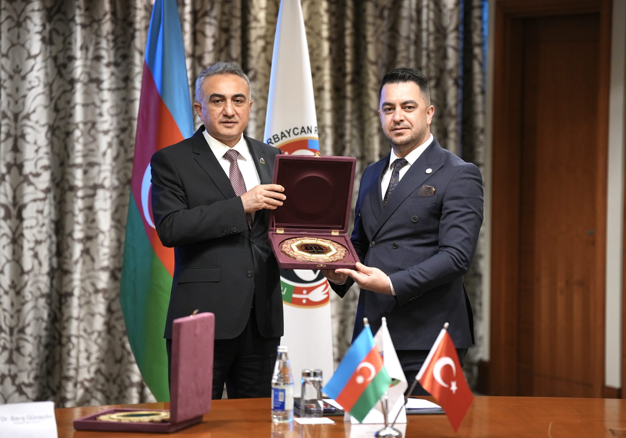kars-barosundan-bakuye-hukuk-cikarmasi-iki-kardes-ulke-arasinda-mesleki-kopru-17.jpg