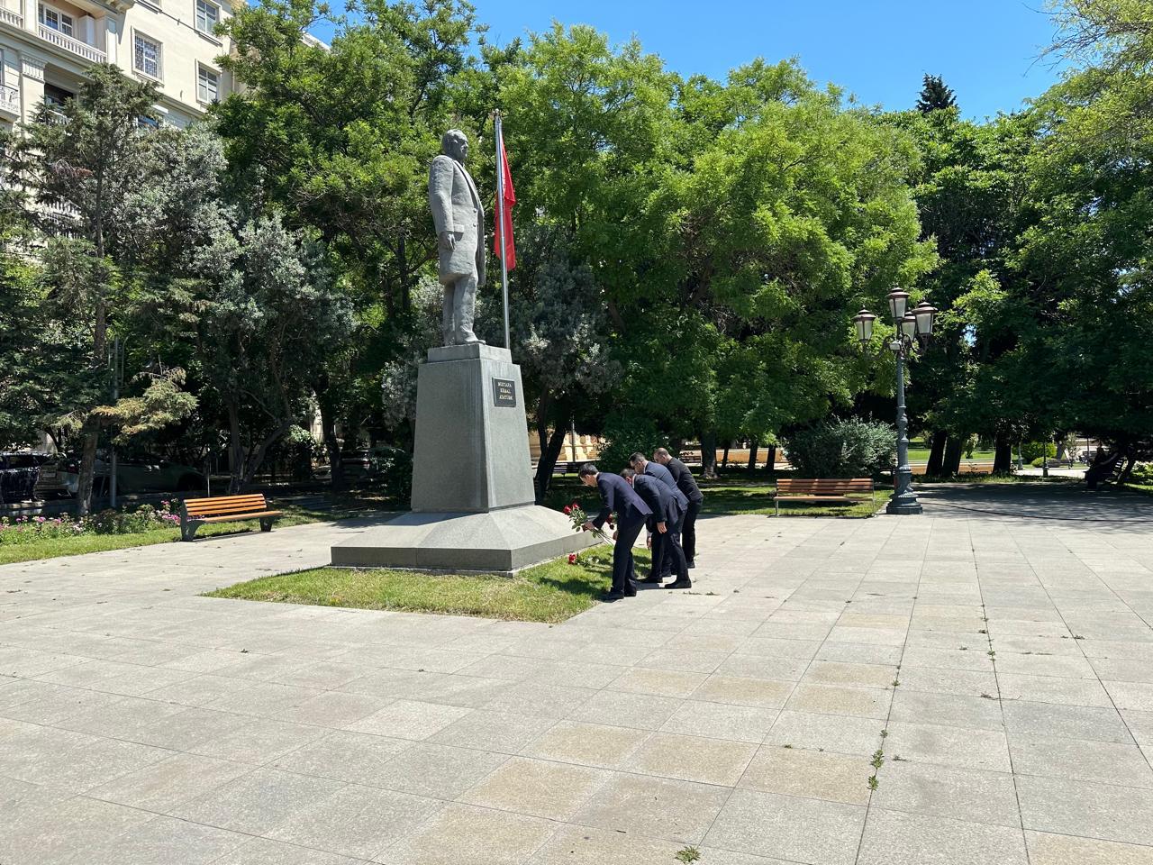 kars-barosundan-bakuye-hukuk-cikarmasi-iki-kardes-ulke-arasinda-mesleki-kopru-7.jpg