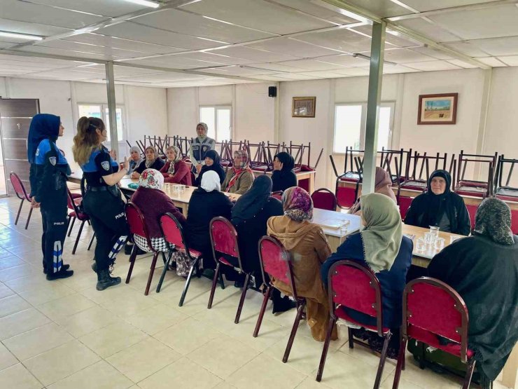 Kars’ta "Emniyetli mahallelerde ilk yardım farkındalığı" projesi vatandaşlarla buluştu